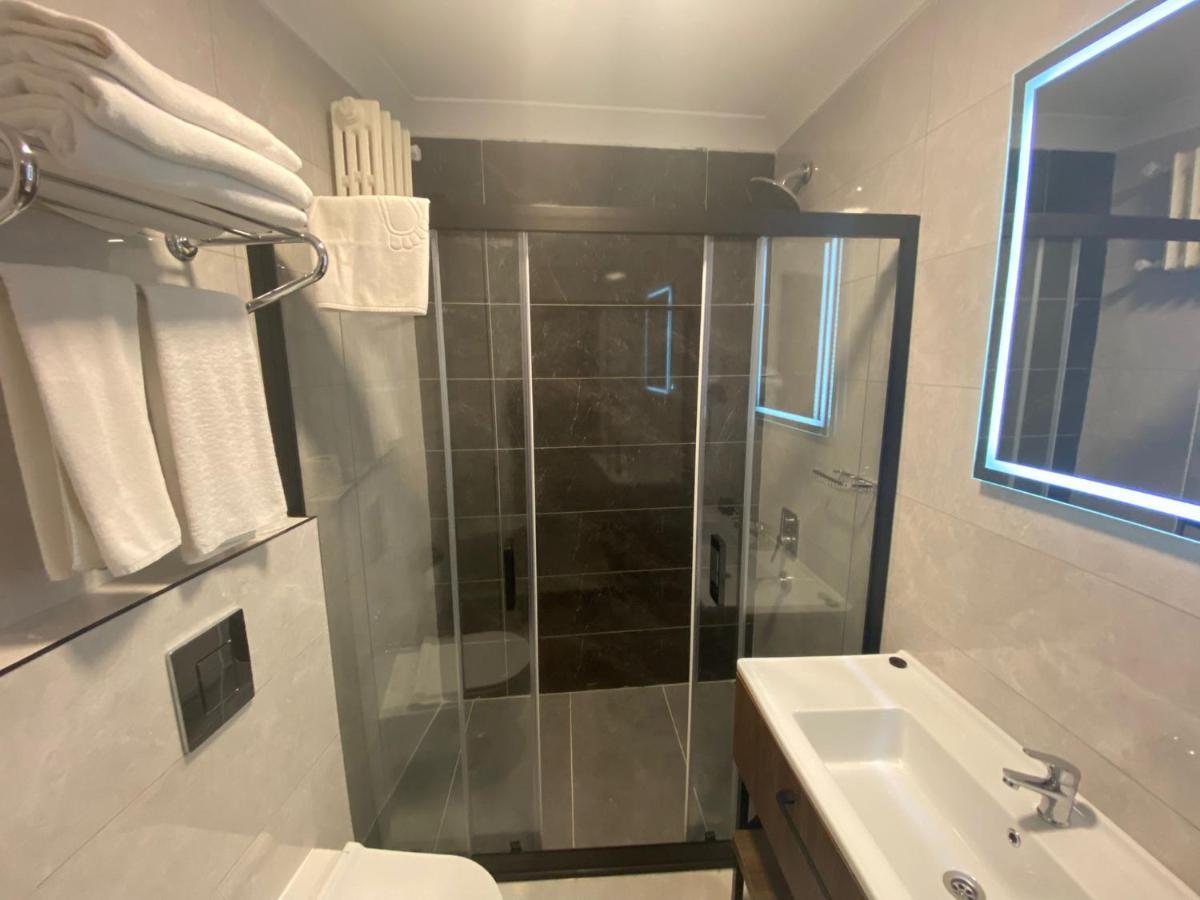 Uk Ankara Hotel Eksteriør billede