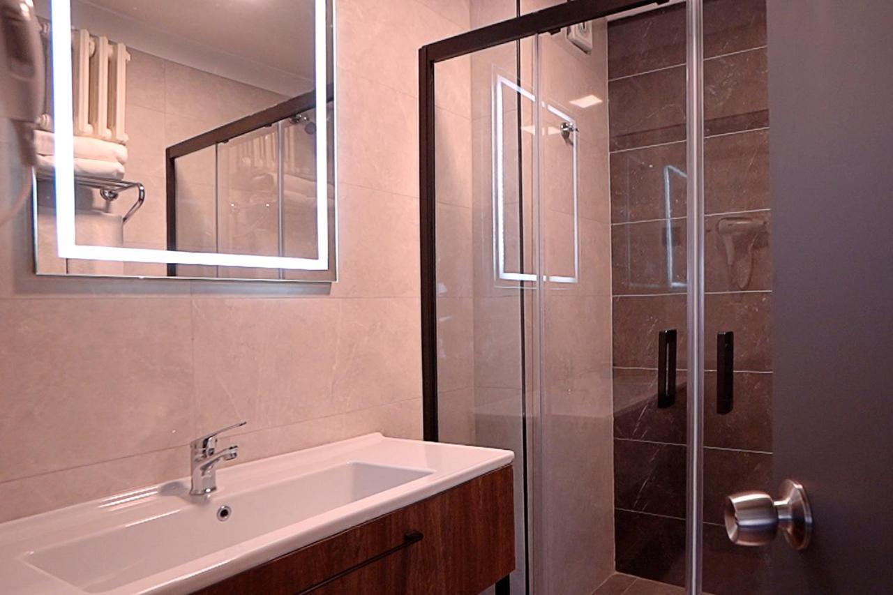 Uk Ankara Hotel Eksteriør billede
