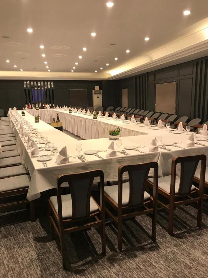 Uk Ankara Hotel Eksteriør billede