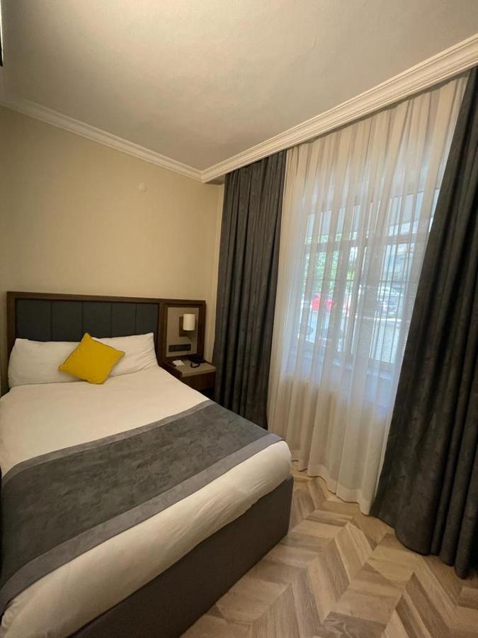 Uk Ankara Hotel Eksteriør billede