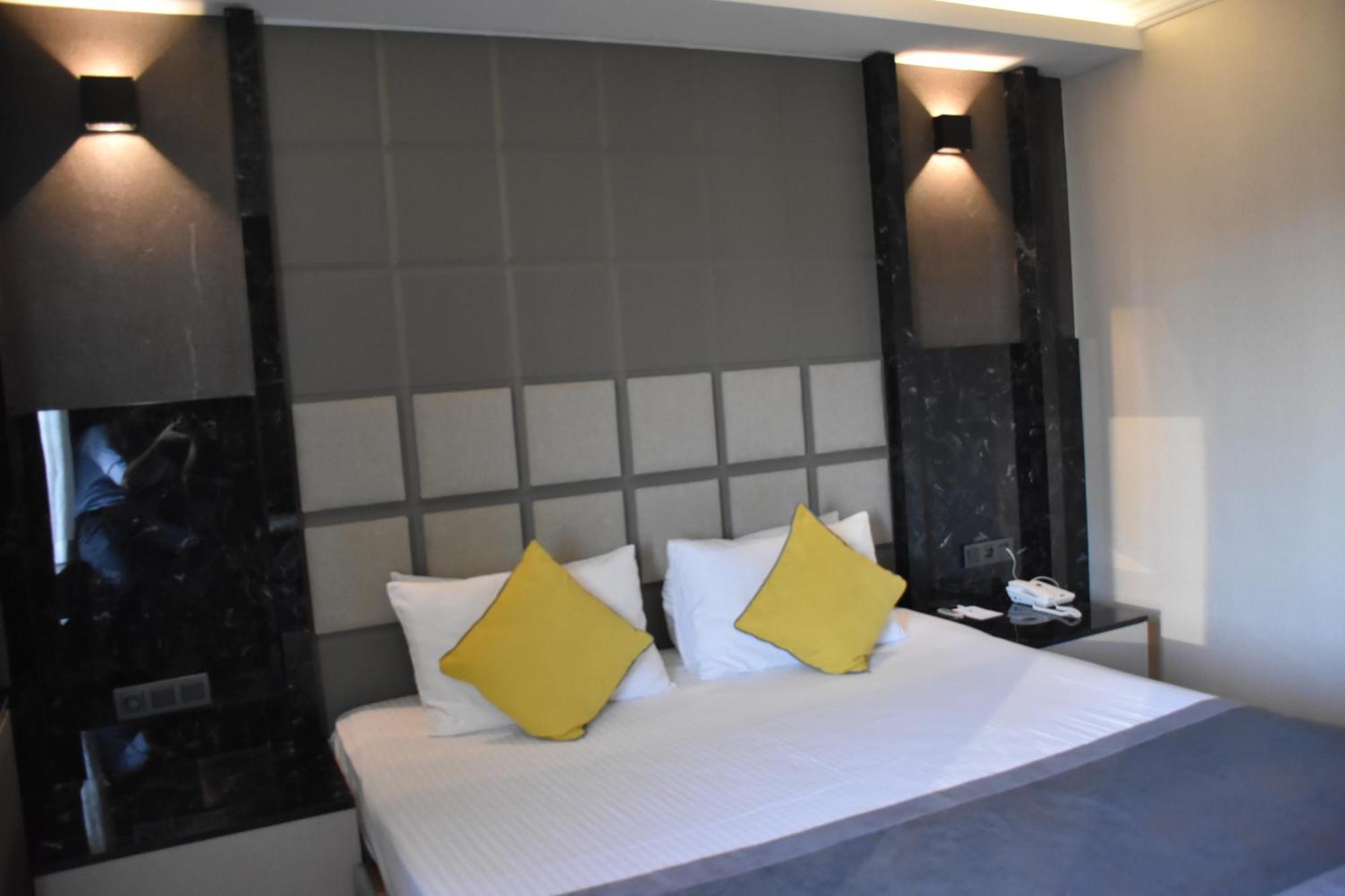 Uk Ankara Hotel Eksteriør billede