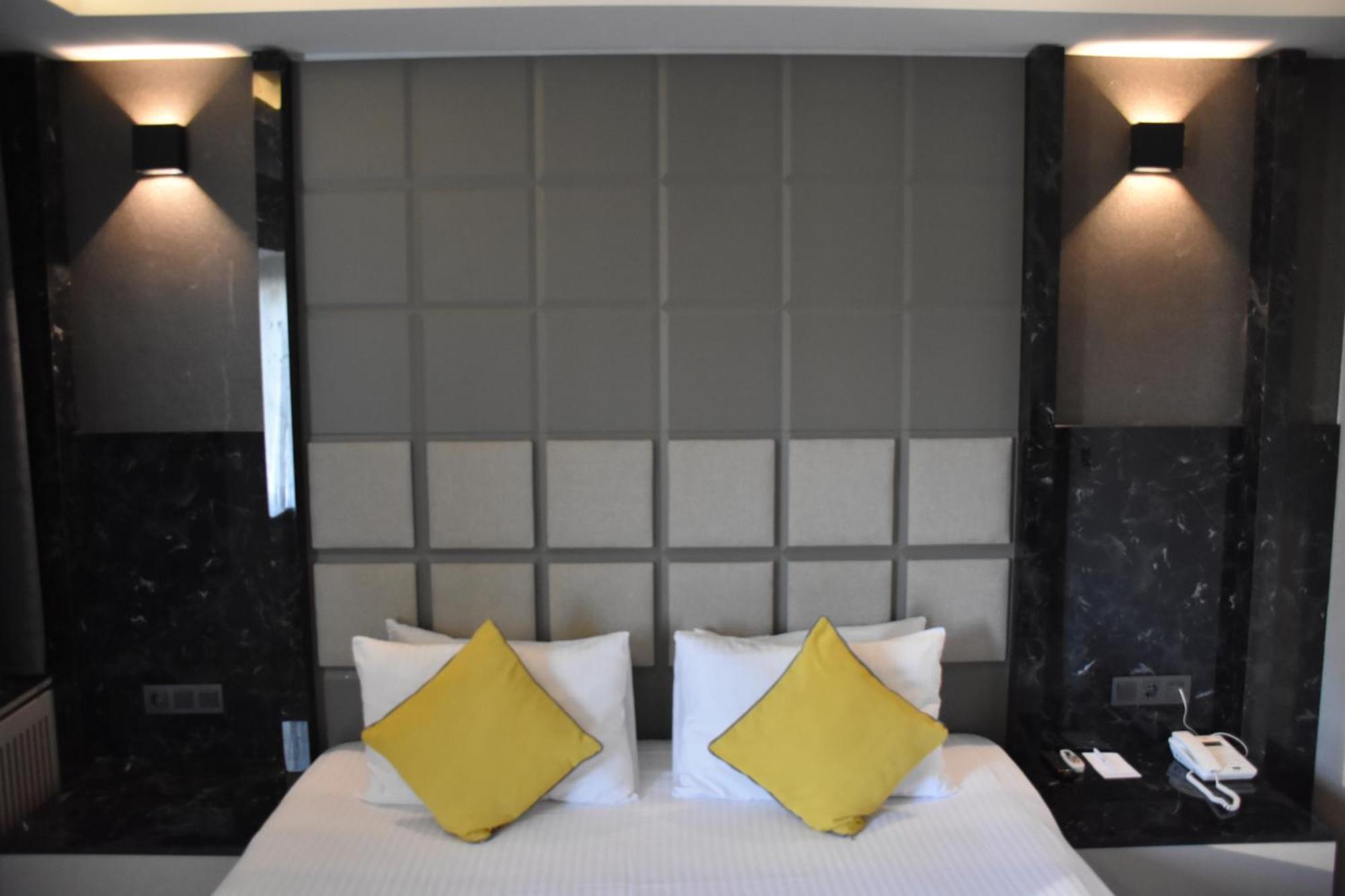 Uk Ankara Hotel Eksteriør billede