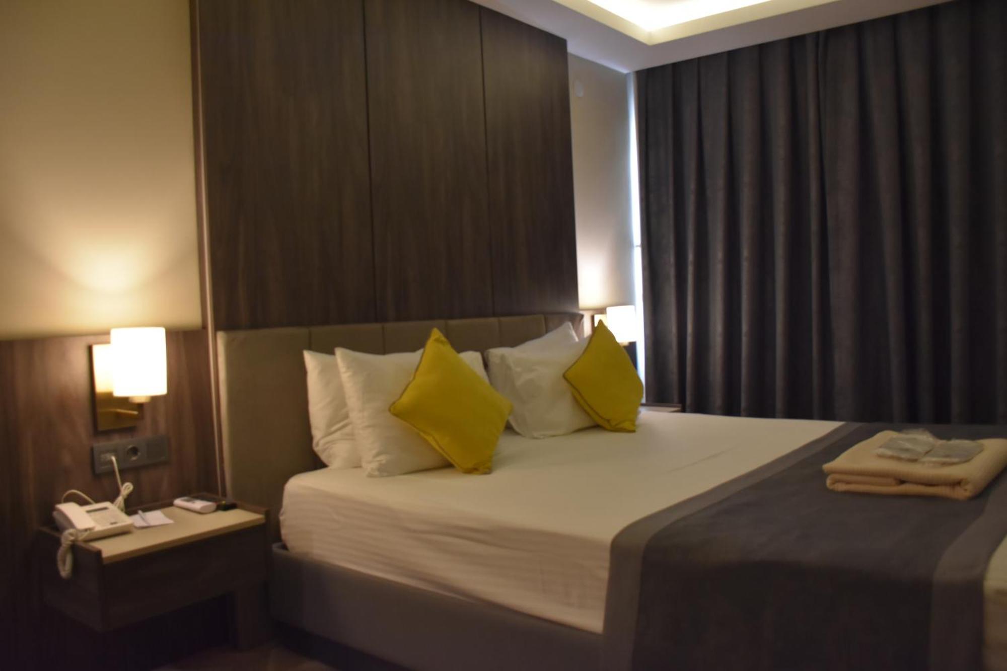 Uk Ankara Hotel Eksteriør billede