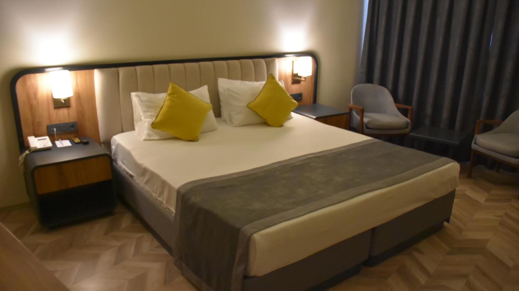 Uk Ankara Hotel Eksteriør billede