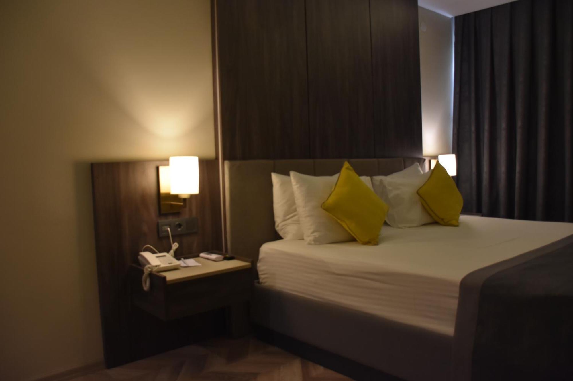 Uk Ankara Hotel Eksteriør billede