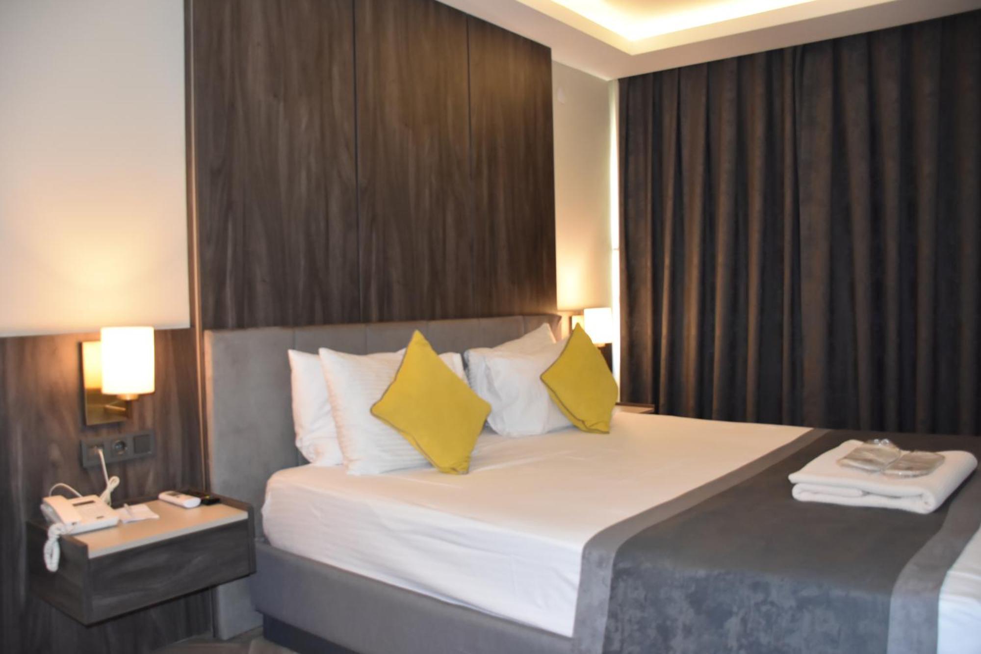 Uk Ankara Hotel Eksteriør billede